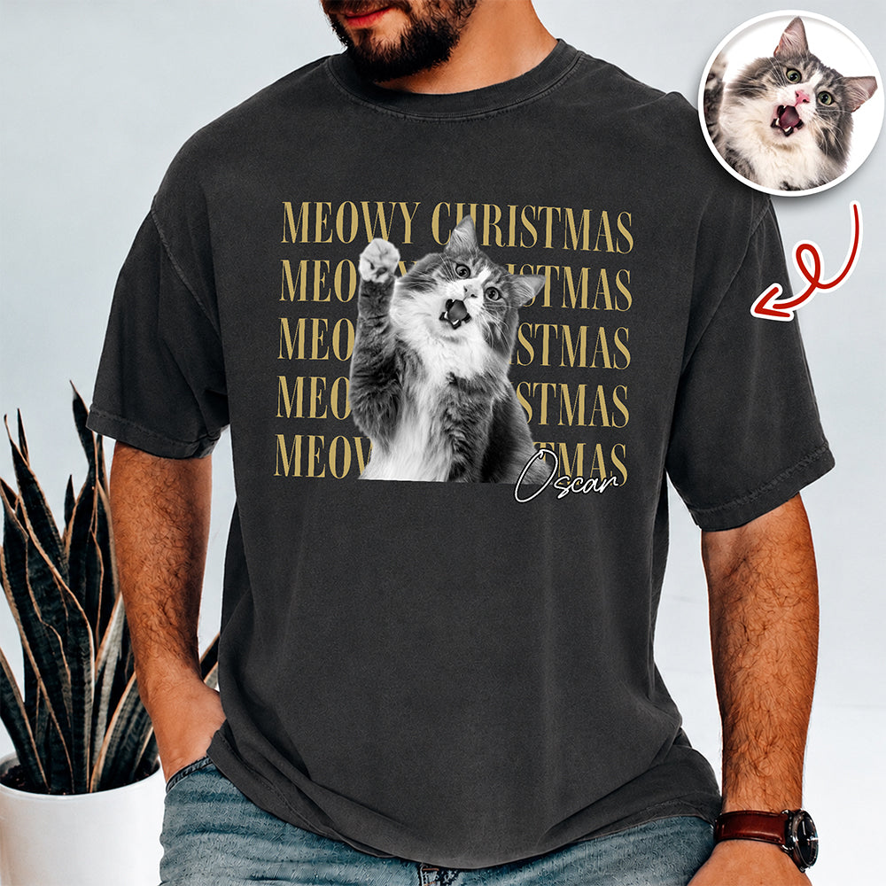 Personalized Vintage Dog Cat Photo Merry Christmas Comfort Shirt Gift For Cat Lovers HA75 922112