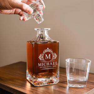 Custom Name And Established Decanter Gift For Dad TH10 894493
