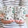 GeckoCustom Mom And Cat High Five Hand 3D Mug Personalized Gift TH10 890899