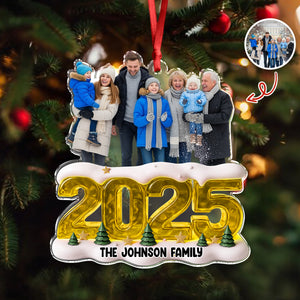 Custom Photo Memorable Year Family Acrylic Ornament Gift For Mom, Dad, Brother, Sister, Kids HO82 900120