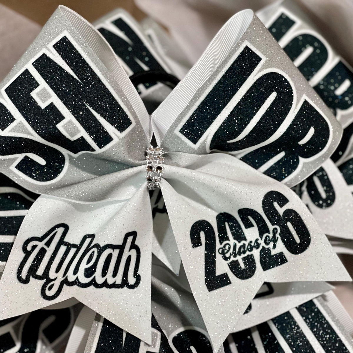 Personalized Name Senior 2027 Cheer Bow - Team Cheer Bows, Graduation Gift LM32 669975