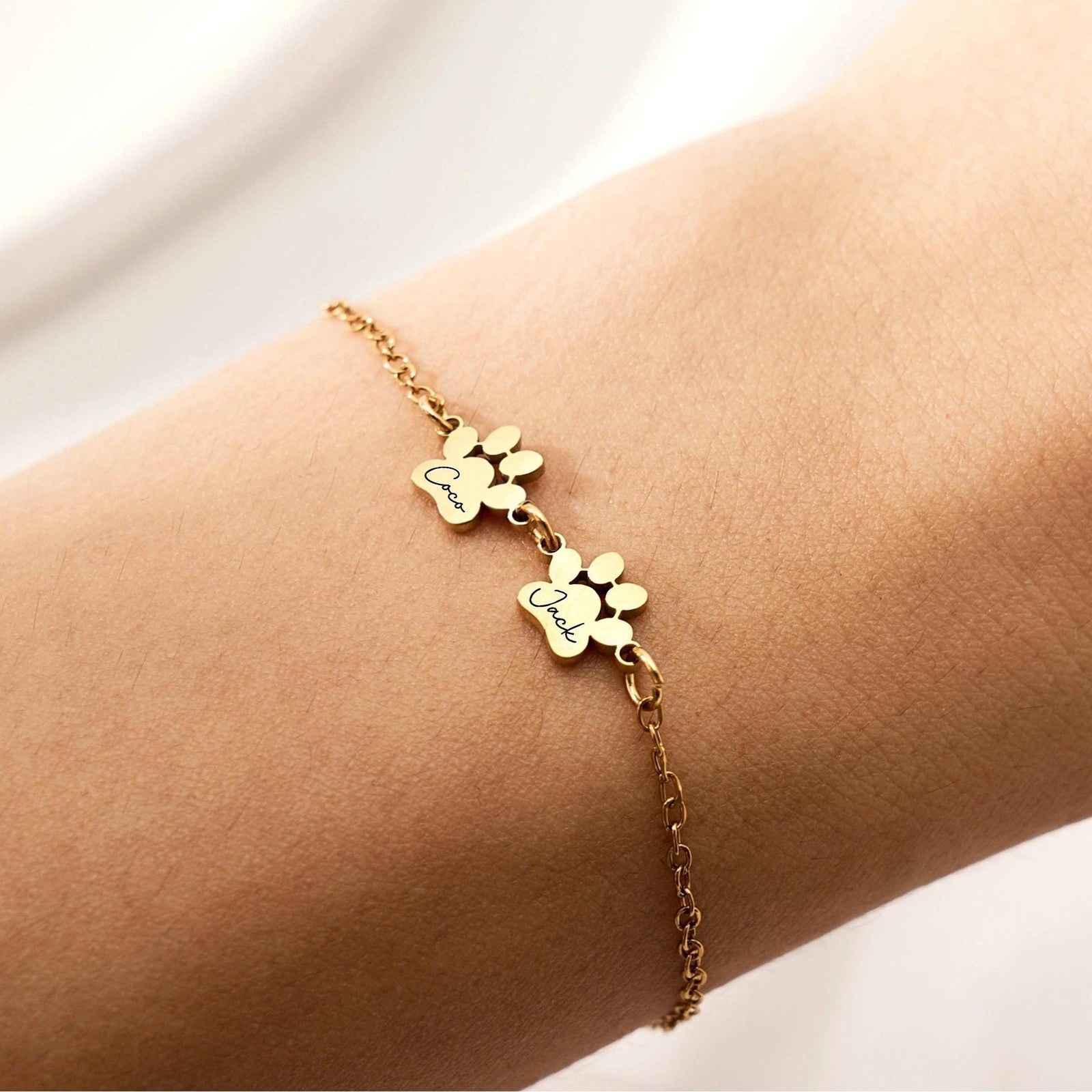 Personalized Pet Name Paw Print Bracelet, Minimalist Dog Cat Paw Jewelry LM32 669429