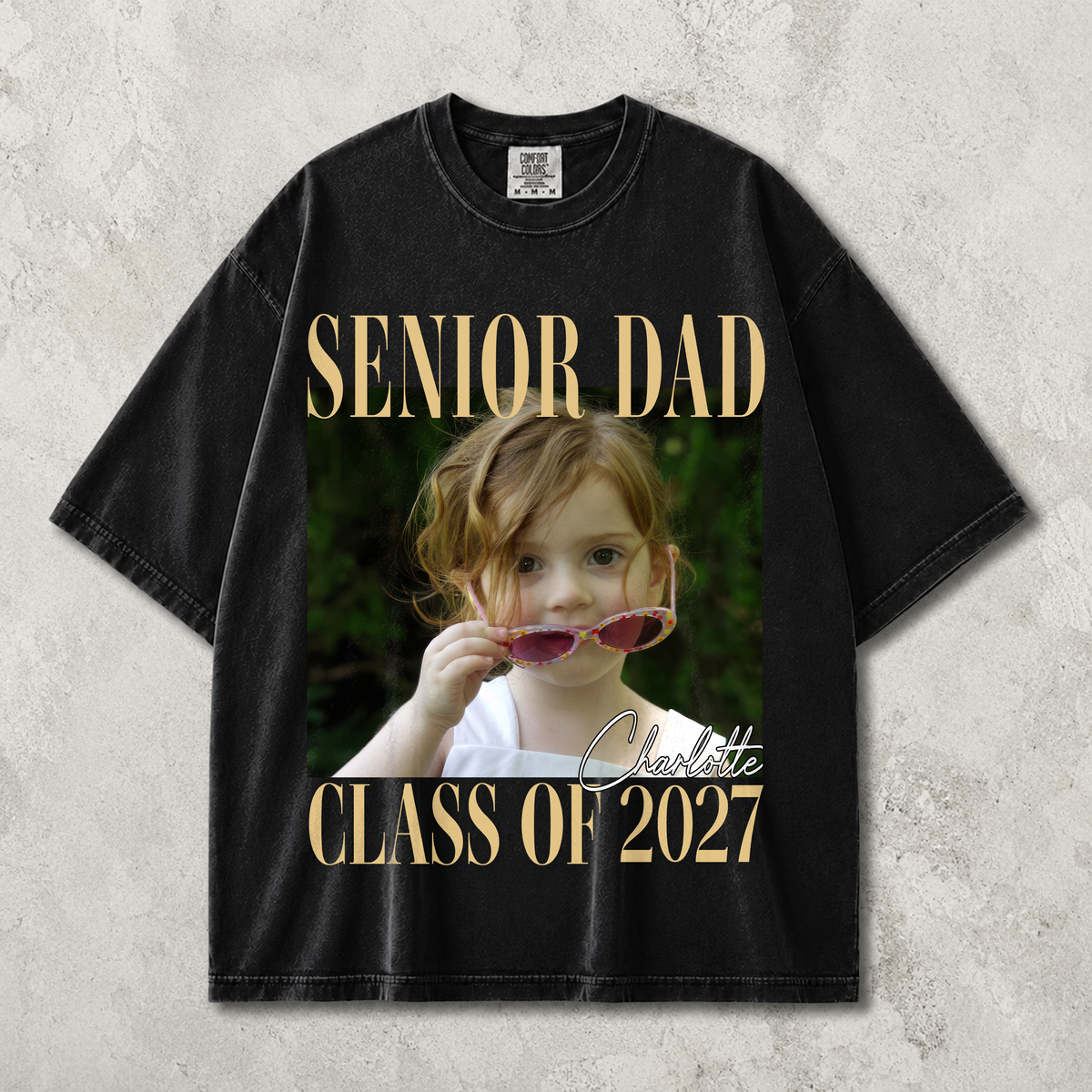 Custom Photo Senior Mom Dad Class of 2027 Comfort Shirt – Personalized Graduation Family Gift CH07 180264