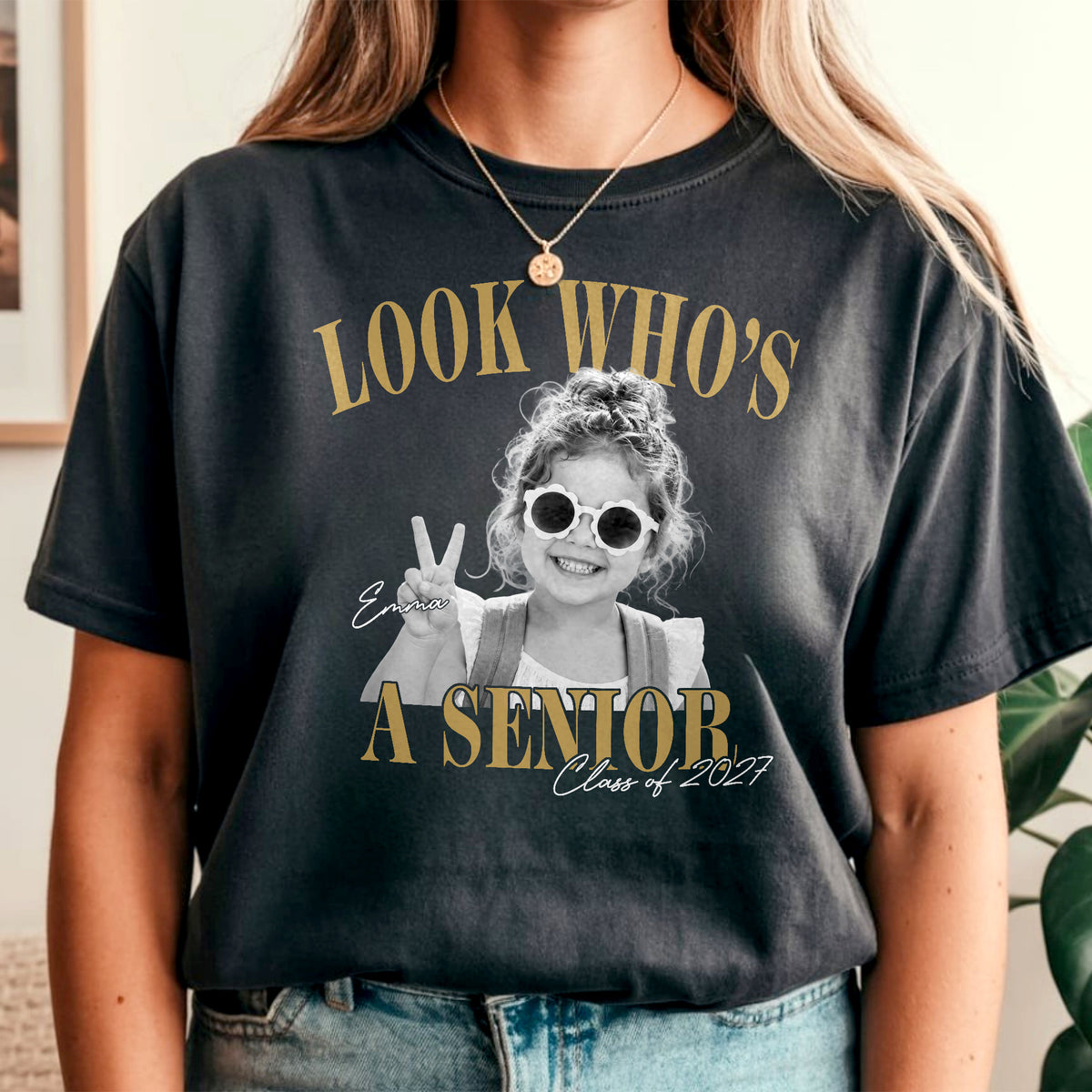 Custom Photo Look Who's A Senior 2027 Vintage Comfort Shirt CH07 180314