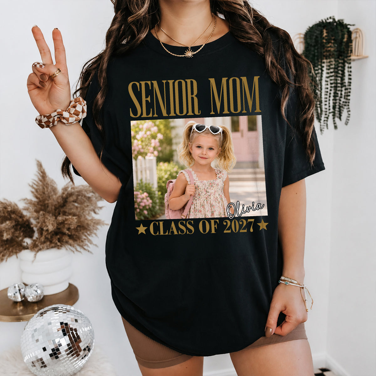 Custom Photo Senior Mom Class Of 2027 Comfort Shirt HO82 903344