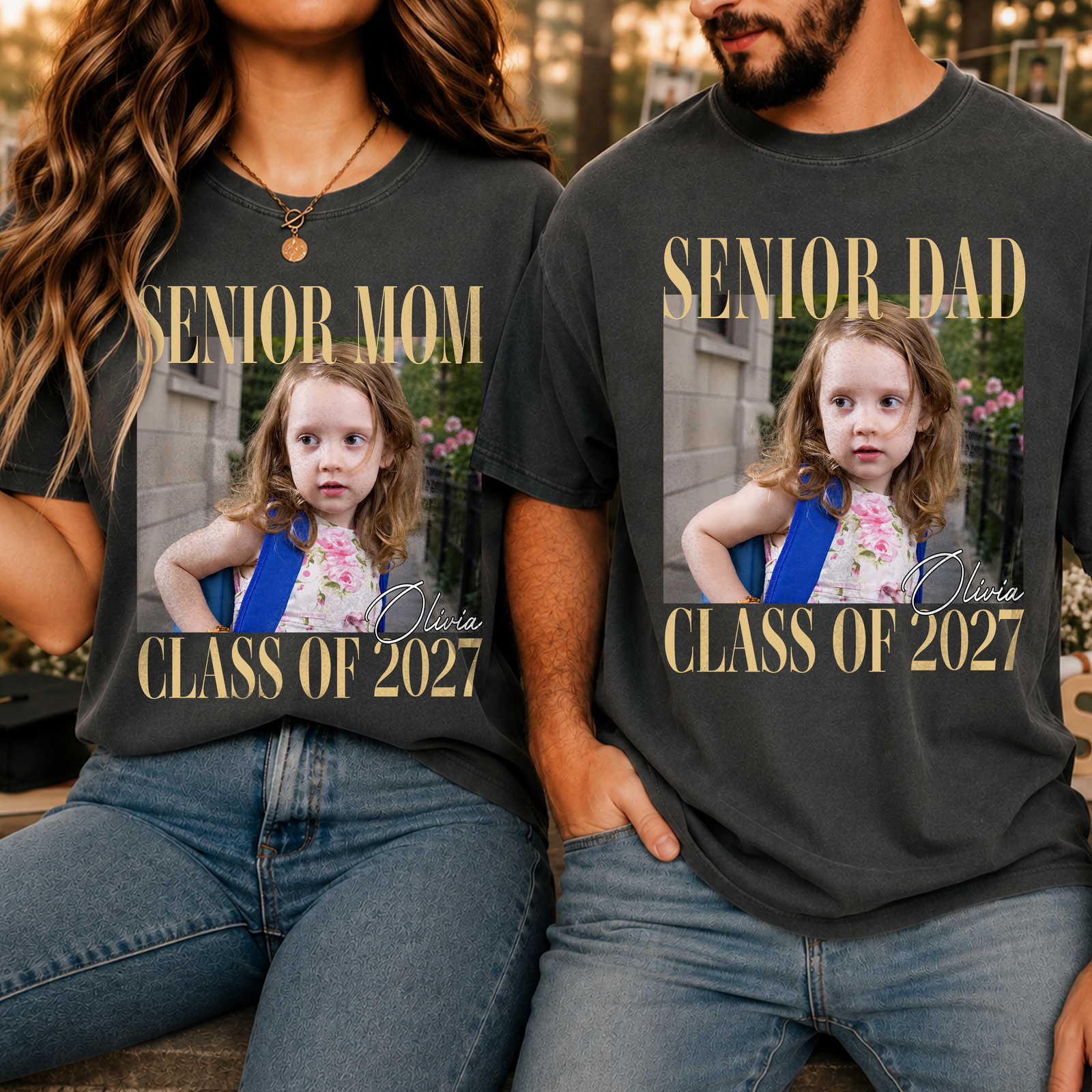 Custom Photo Senior Mom Dad Class of 2027 Comfort Shirt – Personalized Graduation Family Gift CH07 180264