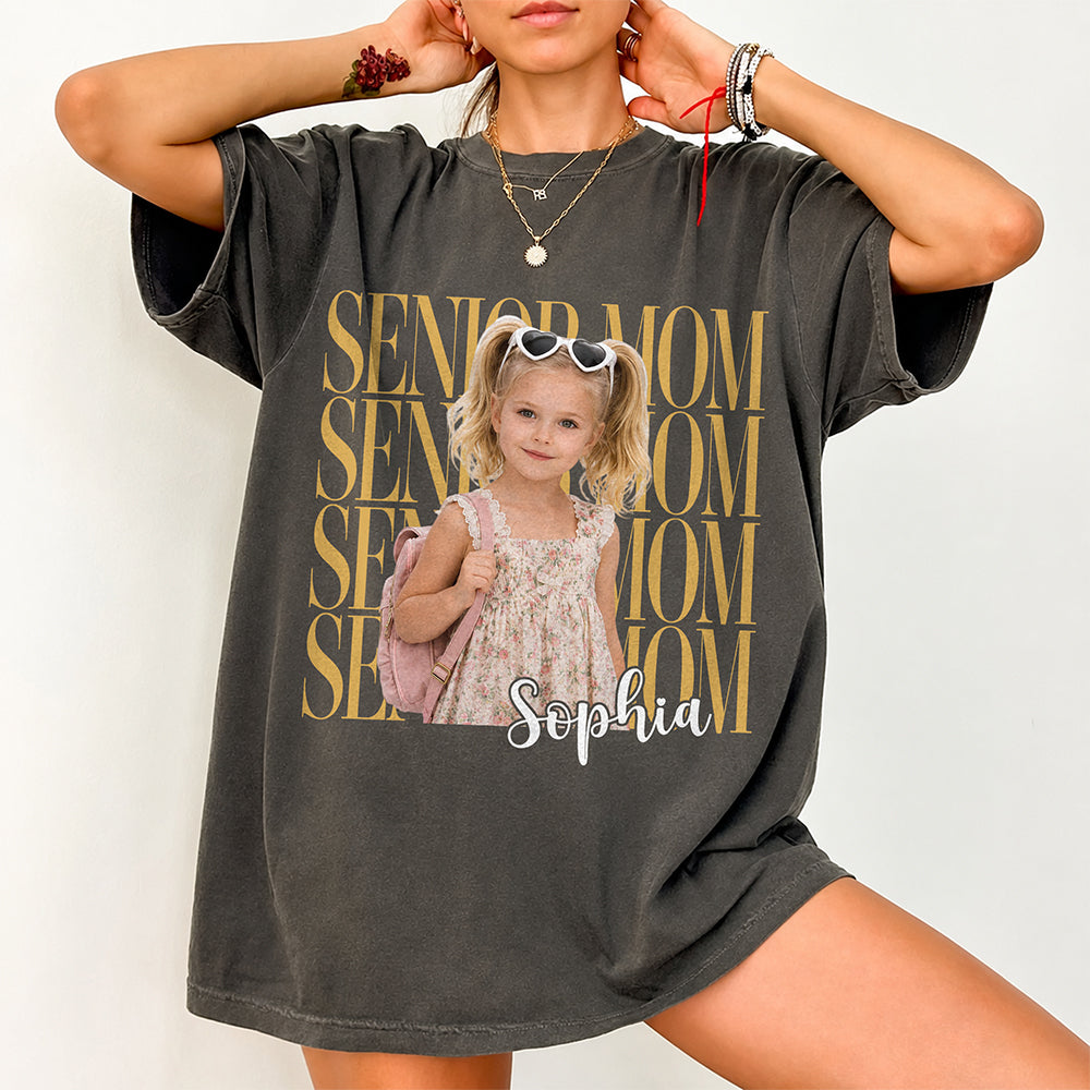 Custom Photo Senior Mom Comfort Shirt 2027, Personalized Class Of 2027 Gift, Proud Senior Mom Gift, Senior Mom Graduation Shirts HO82 903272