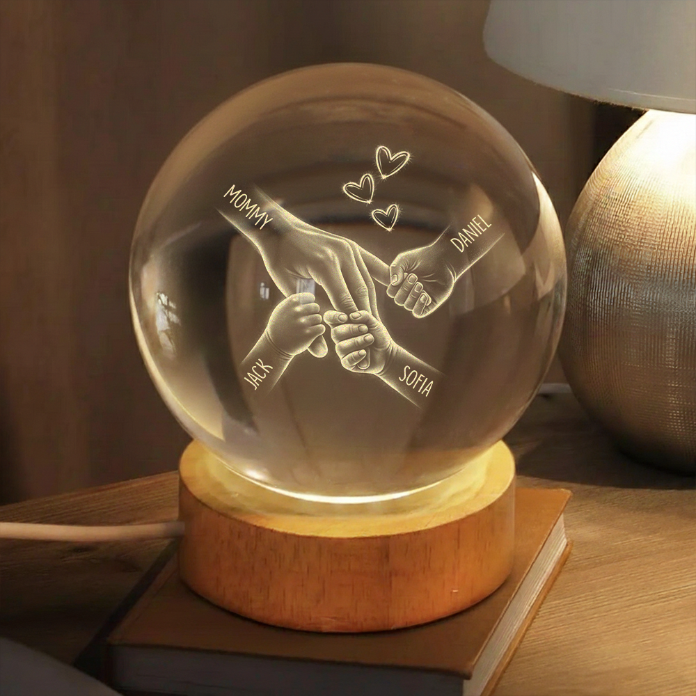 Kids Holding Mom's Hand - Personalized Engraved Crystal Ball LED Night Light - Heartfelt Mother's Day Gift for Mom, Wife HO82 901448