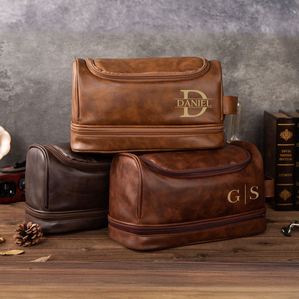 Personalized Men's Leather Toiletry Bag Birthday, Christmas, Anniversary Gift for Him CH07 896692