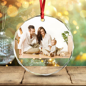 GeckoCustom Custom Family Photo Gift For Parents Christmas Glass Circle Ornament HO82 893048