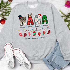 GeckoCustom Custom Grandkid Name For Grandma Christmas Socks Sweatshirt Best Gift For Family, Lover, Christmas Idea Gift HO82 893154