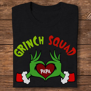 GeckoCustom Custom Grinch Hand In Heart Family Christmas Gift Dark Shirt HO82 893168