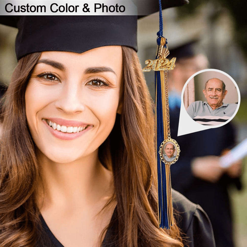 GeckoCustom Custom Memorial Photo Graduation Tassel Charm, Graduation Gift HN590