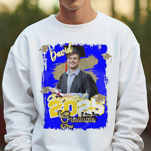 GeckoCustom Custom Photo Congrats 2025 Graduate Bright Shirt HO82 893490