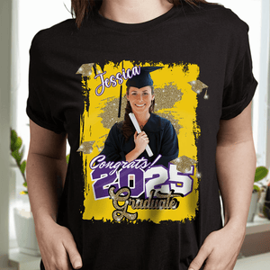 GeckoCustom Custom Photo Congrats 2025 Graduate Dark Sweatshirt HO82 893488