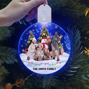 GeckoCustom Custom Photo Family Friends Snow Circle Led Acrylic Ornament HO82 893284 3 inches