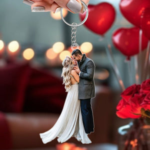 GeckoCustom Custom Photo For Couple Valentine's Day Acrylic Keychain TH10 892261 60mmW x 40mmH