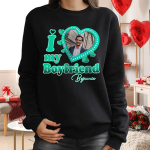 GeckoCustom Custom Photo Vintage Style Valentine Gift Couple Dark Shirt HO82 893398 Sweatshirt (Favorite) / V Black / S