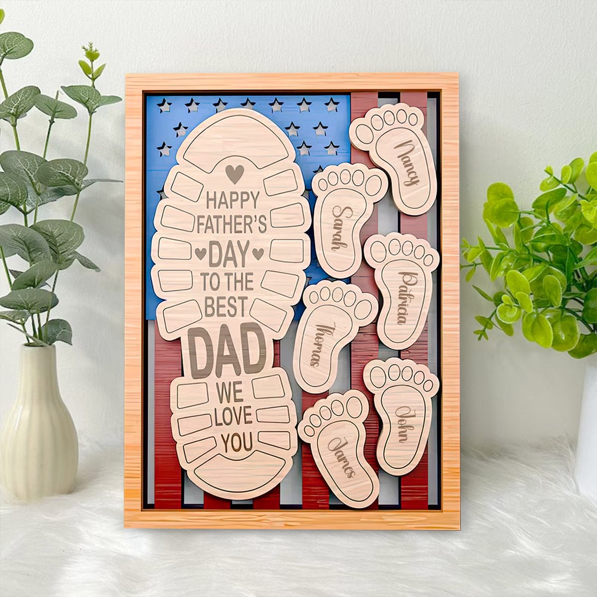 GeckoCustom Dad And Kid Hands Stand Decor Father's Day Personalized Gift DM01 890883 7.58x8.5 inches