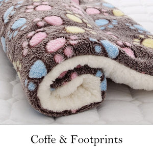 GeckoCustom Dog Bed Thickened Dog Mat Pet Cat Soft Fleece Pad Blanket Bed Mat Cushion Home Washable Rug Keep Warm Pet Supplies  cama perro Coffe with Footprint / XS 32x25cm / China