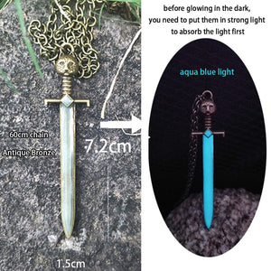 GeckoCustom Luminous Glowing Arrow Pendant Necklace Knight Spear Necklace Glow In The Dark Pike Necklace for Women Men Halloween Gift ygdbj01AB