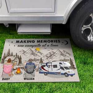 GeckoCustom Make Memories One Campsite At A Time Doormat K228 889637