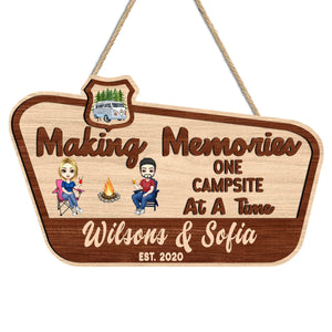 GeckoCustom Making Memories One Campsite At A Time Sign TA29 889611