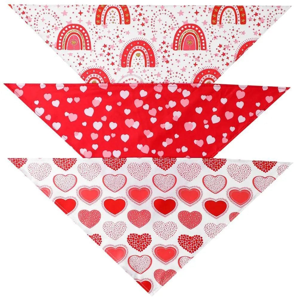 GeckoCustom NEW Pet Dog Triangle Scarf Love-heart Pattern Saliva Towels Soft Comfortable Pet Bandana Bib For Valentine Day Decor