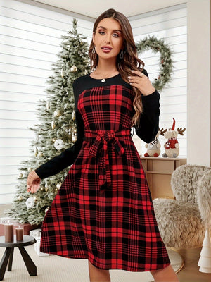 GeckoCustom Plaid Christmas Dress Black and Red Long Sleeve for Women