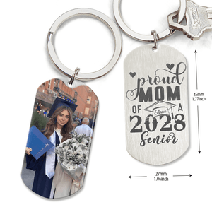 GeckoCustom Proud Mom Of A 2025 Senior Graduation Metal Keychain 890673