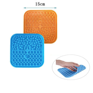 GeckoCustom Silicone licking pad Pet Dog Lick Pad Bath Peanut Butter Slow Eating Licking Feeder Cats Lickmat Feeding Dog Lick Mat
