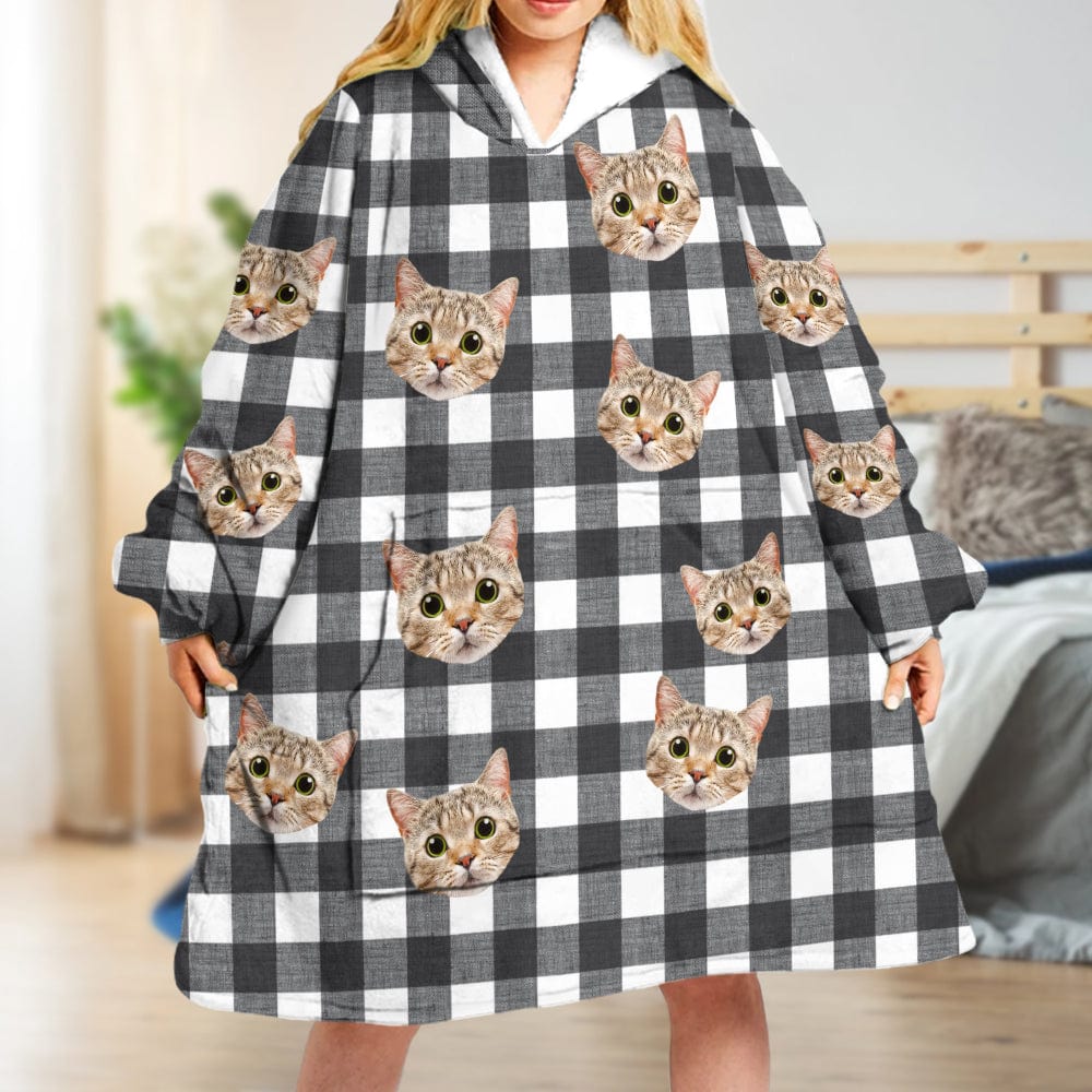 GeckoCustom Upload Cat Photo With Pattern Hoodie Blanket N304 889356