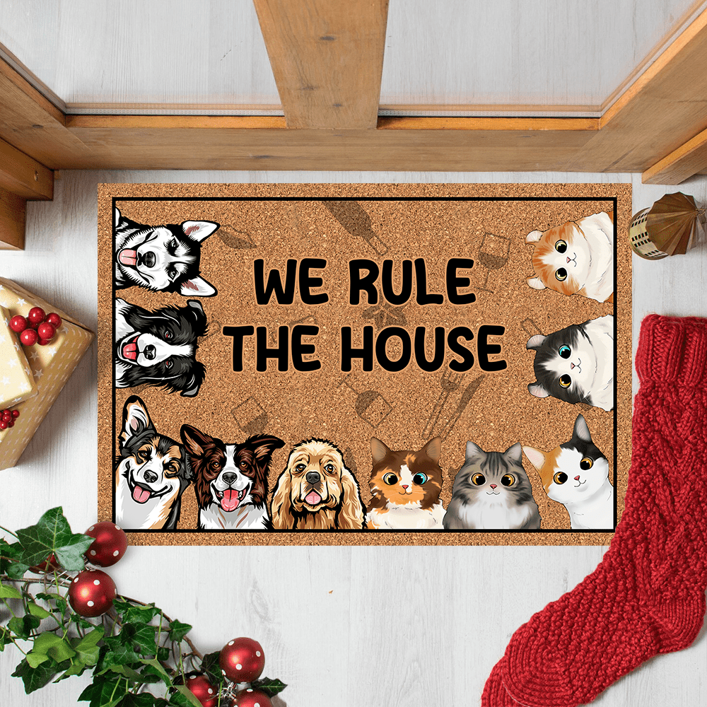 GeckoCustom We Rule The House Pet Doormat Personalized Gift TA29 890201