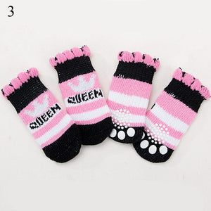 GeckoCustom Winter Warm Dog Socks Cute Cartoon Anti Slip Skid Pet Shoes Socks 4Pcs Soft Breathable Paw Protector for Small Puppy Cat Dogs 3 / S