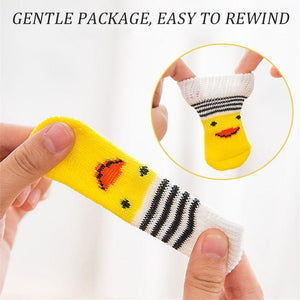 GeckoCustom Winter Warm Dog Socks Cute Cartoon Anti Slip Skid Pet Shoes Socks 4Pcs Soft Breathable Paw Protector for Small Puppy Cat Dogs