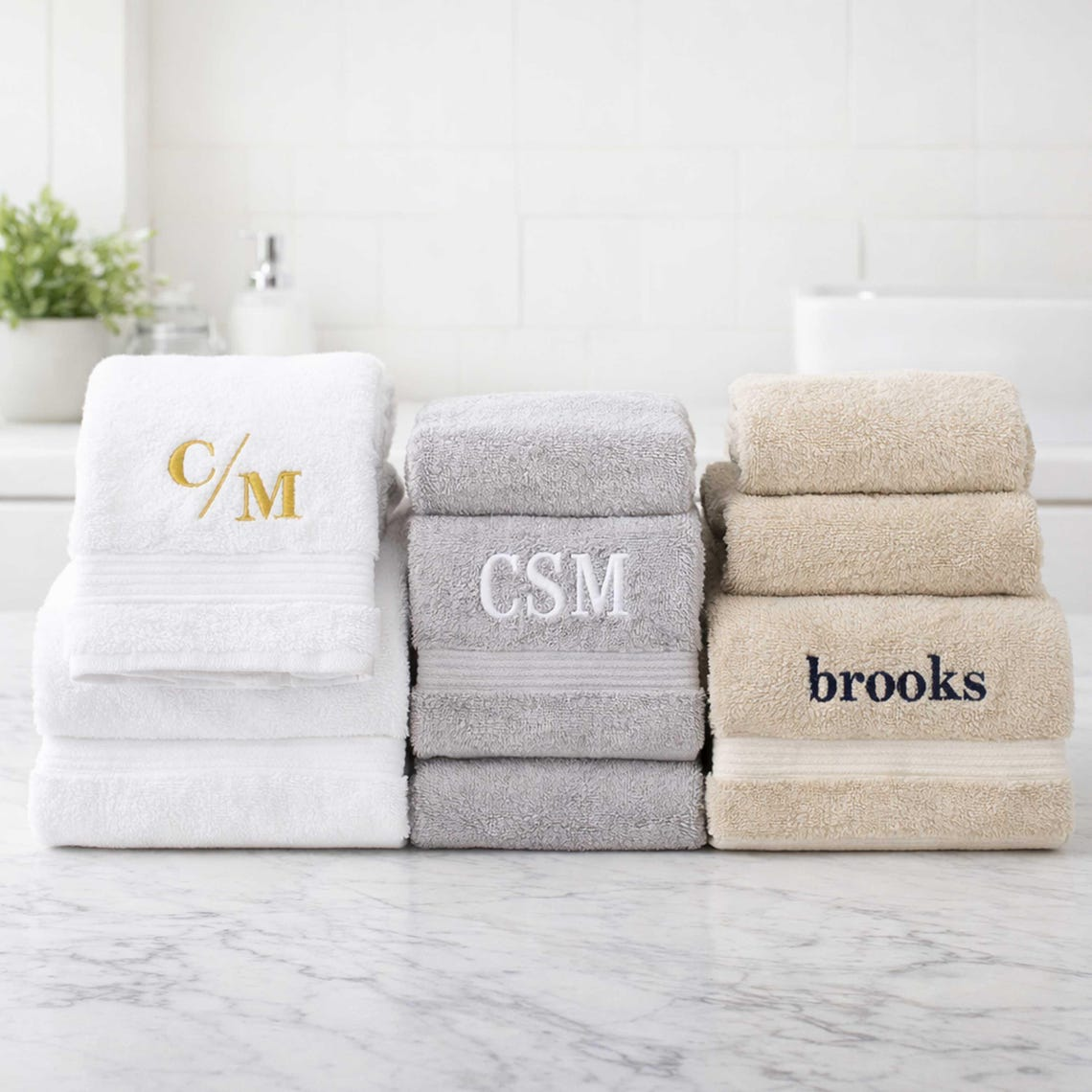 Personalized Towel for Family, Monogram Towel for Family, Custom Name Gift TH10 169963