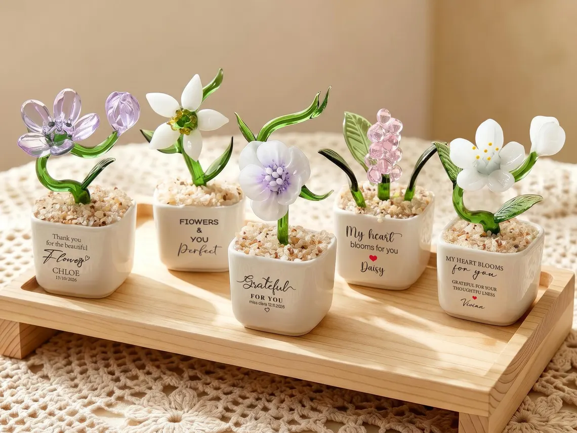 Glass Plant Pot, Personalized Name Mini Glass Flower, Teacher Appreciation Desk Table Decoration TH10 170207