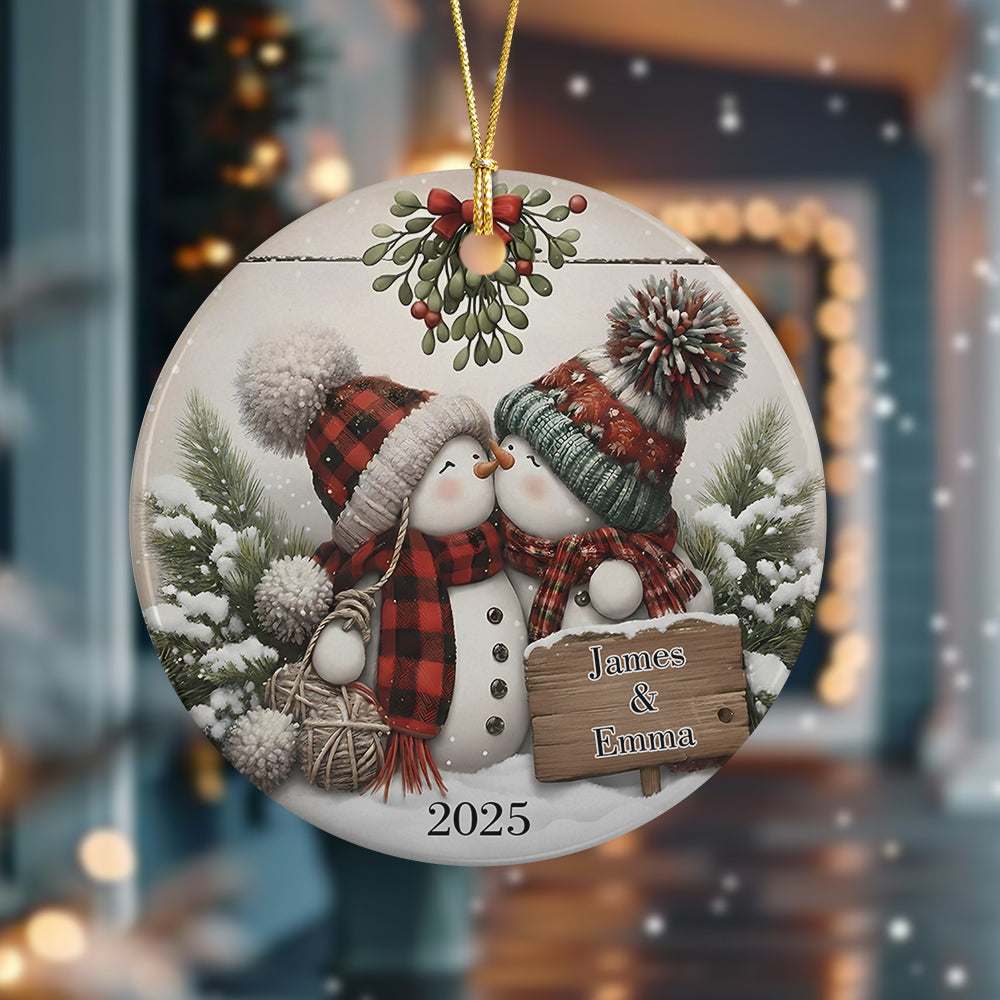 Personalized Kissing Snowman Couple Ceramic Ornament HA75 897220