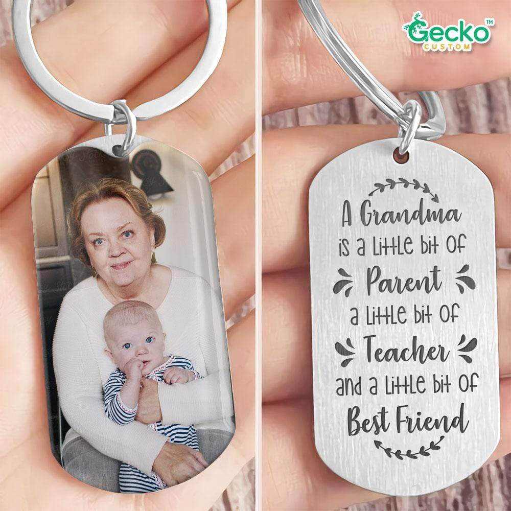 GeckoCustom A Grandma Is A Best Friend Grandma Family Metal Keychain HN590 No Gift box