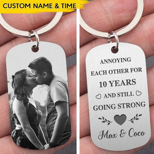 GeckoCustom Annoying Each Other Custom Photo Family Metal Keychain HN590 No Gift box / 1.77" x 1.06" / Gray Scale