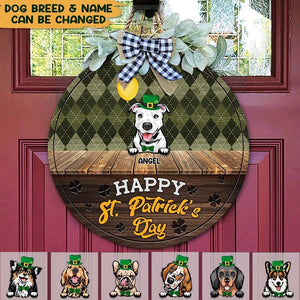 GeckoCustom Happy St.Patrick's Day Dog Wooden Door Sign With Wreath HN590