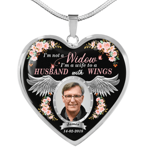 GeckoCustom I'm Not A Widow Custom Name Heart Necklace