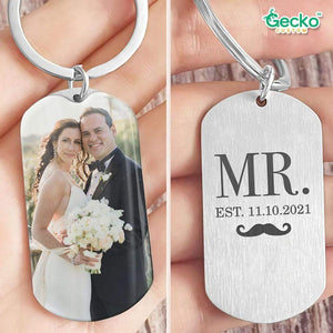 GeckoCustom Mr/ Mrs Couple Wedding Anniversary Metal Keychain HN590 No Gift box / 1.77" x 1.06"