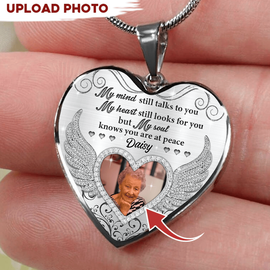 GeckoCustom My Soul Knows You Are At Peace  Upload Photo Family Necklace HN590 No Gift Box