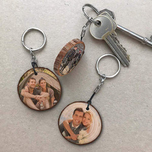 GeckoCustom Wood Slice Photo Keyring Double Sided, Valentine Gift HN590